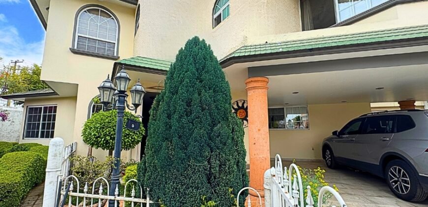 CASA EN VENTA EN REAL DE ARCOS