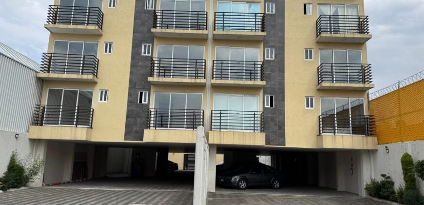 Departamento en venta, a un costado de Plaza Sendero, Toluca