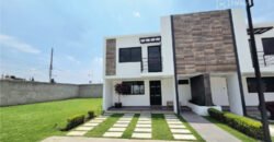 CASA EN VENTA EN SANTA MARIA RAYON