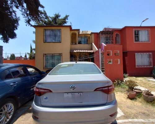 CASA EN RENTA EN EL OLIMPO TOLUCA