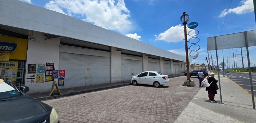 LOCALES EN RENTA FRENTE A ESTACIÓN DEL TREN ZINACANTEPEC