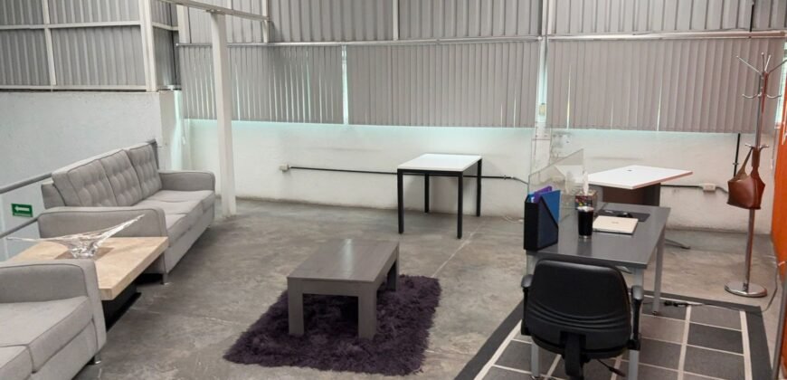 Bodega en Venta en San Buenaventura, Toluca