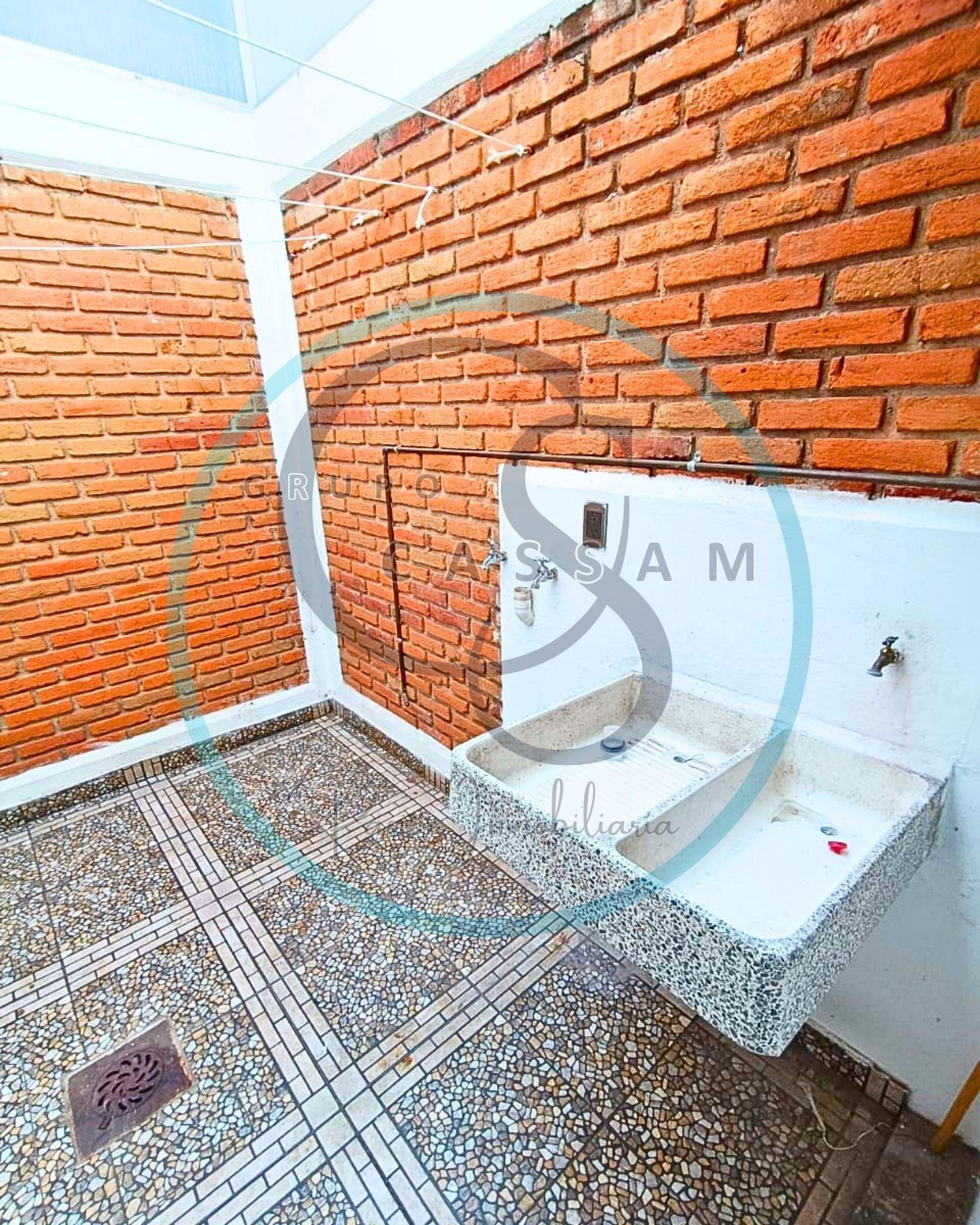 Casa en Renta en Colonia Científicos, Toluca.