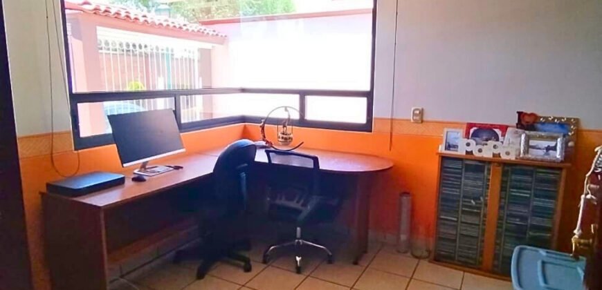 CASA EN VENTA, ZINACANTEPEC