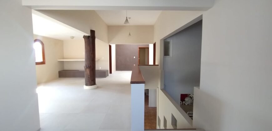CASA EN VENTA, FRENTE A PARQUE SIERRA MORELOS, TOLUCA