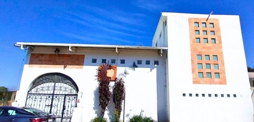 CASA EN VENTA, FRENTE A PARQUE SIERRA MORELOS, TOLUCA