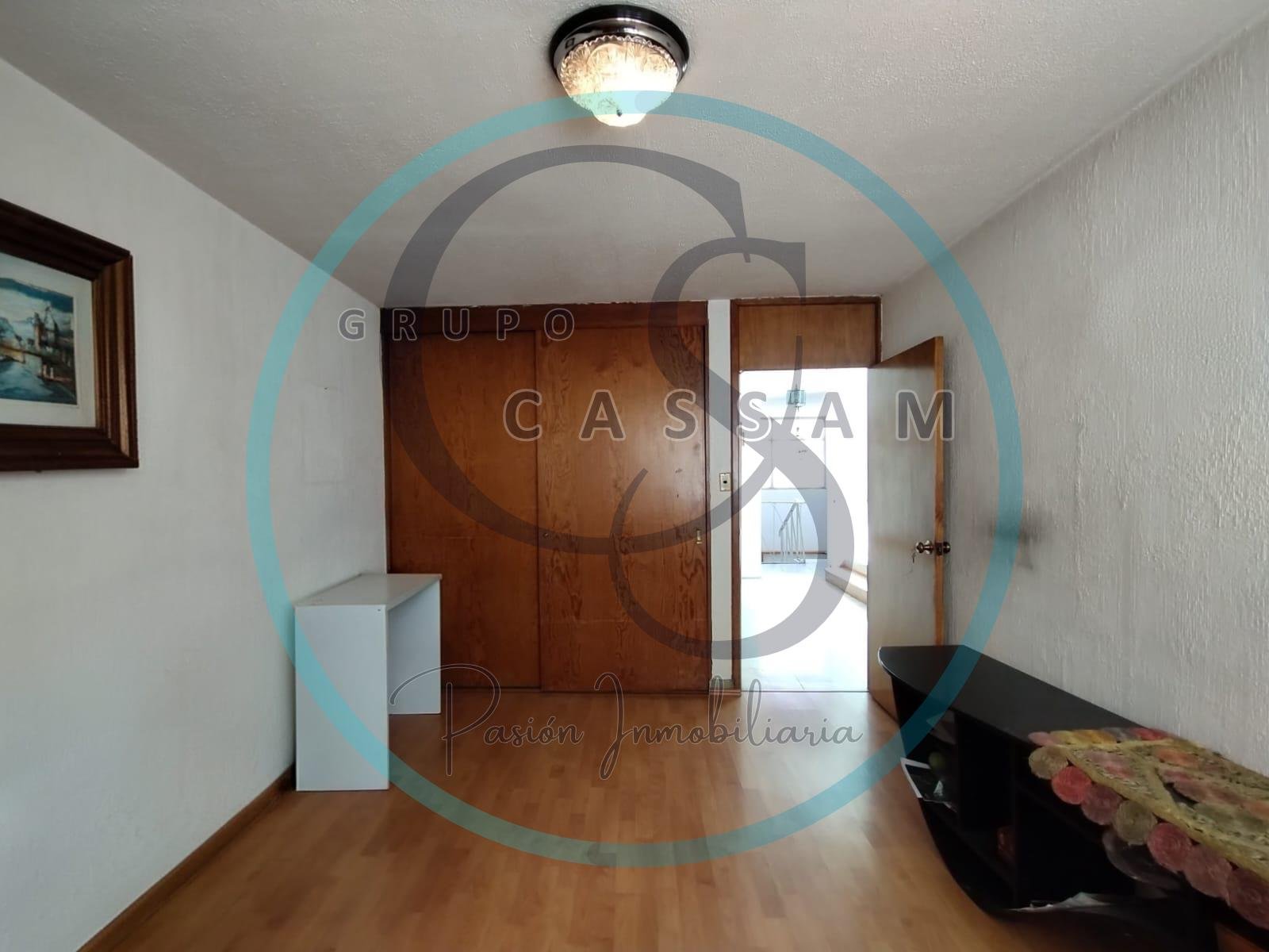 CASA CON LOCALES COMERCIALES EN VENTA, COL MORELOS, TOLUCA