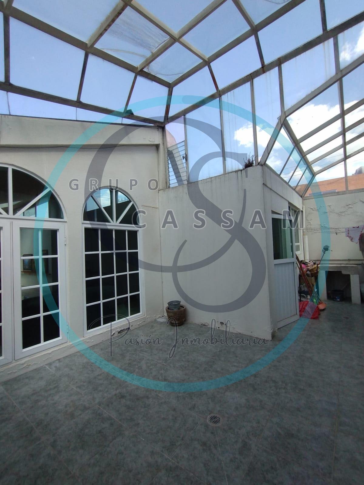 CASA CON LOCALES COMERCIALES EN VENTA, COL MORELOS, TOLUCA