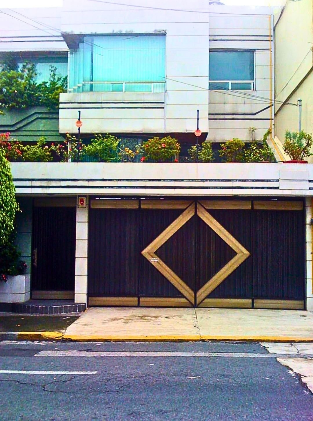 CASA EN VENTA EN COL. IRRIGACIÓN, CDMX.