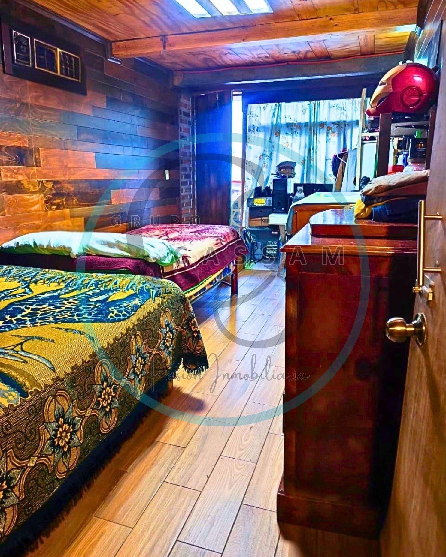 CASA EN VENTA EN LOS HÉROES 2, TOLUCA.
